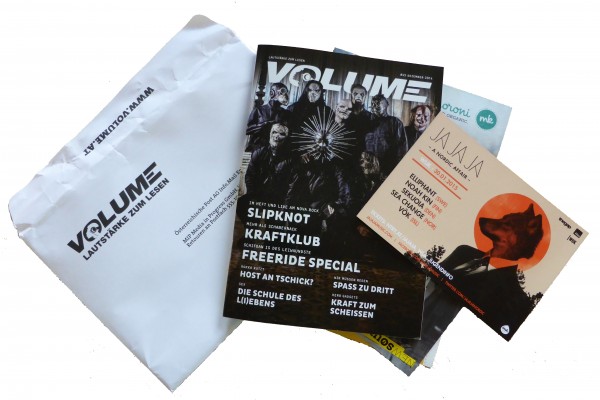 Volume subscribers recieved Ja Ja Ja material along with their November issue